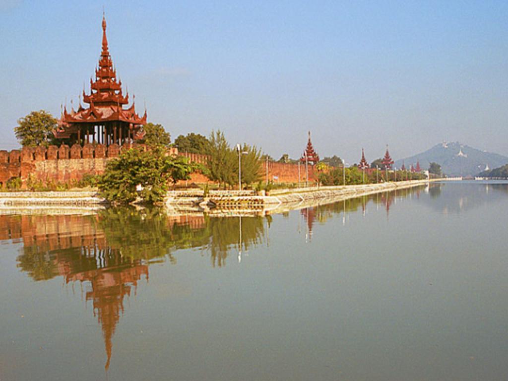 Great Wall Hotel Mandalay Exterior photo