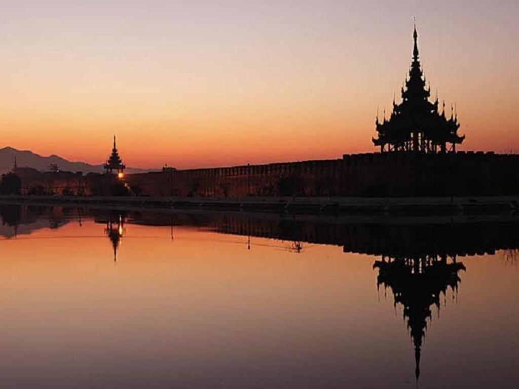 Great Wall Hotel Mandalay Exterior photo